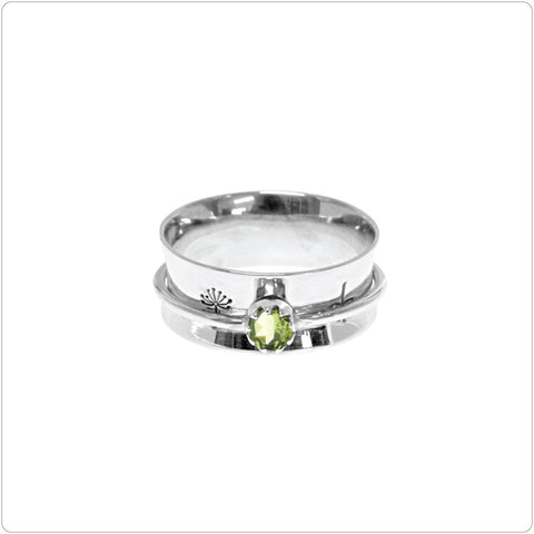 Sterling Silver Ring - Meditation with Dandelion - Peridot Size O (7.25)